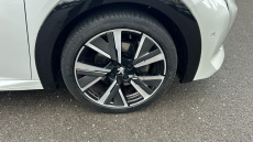 Peugeot 208 1.2 PureTech 100 GT 5dr EAT8 Petrol Hatchback